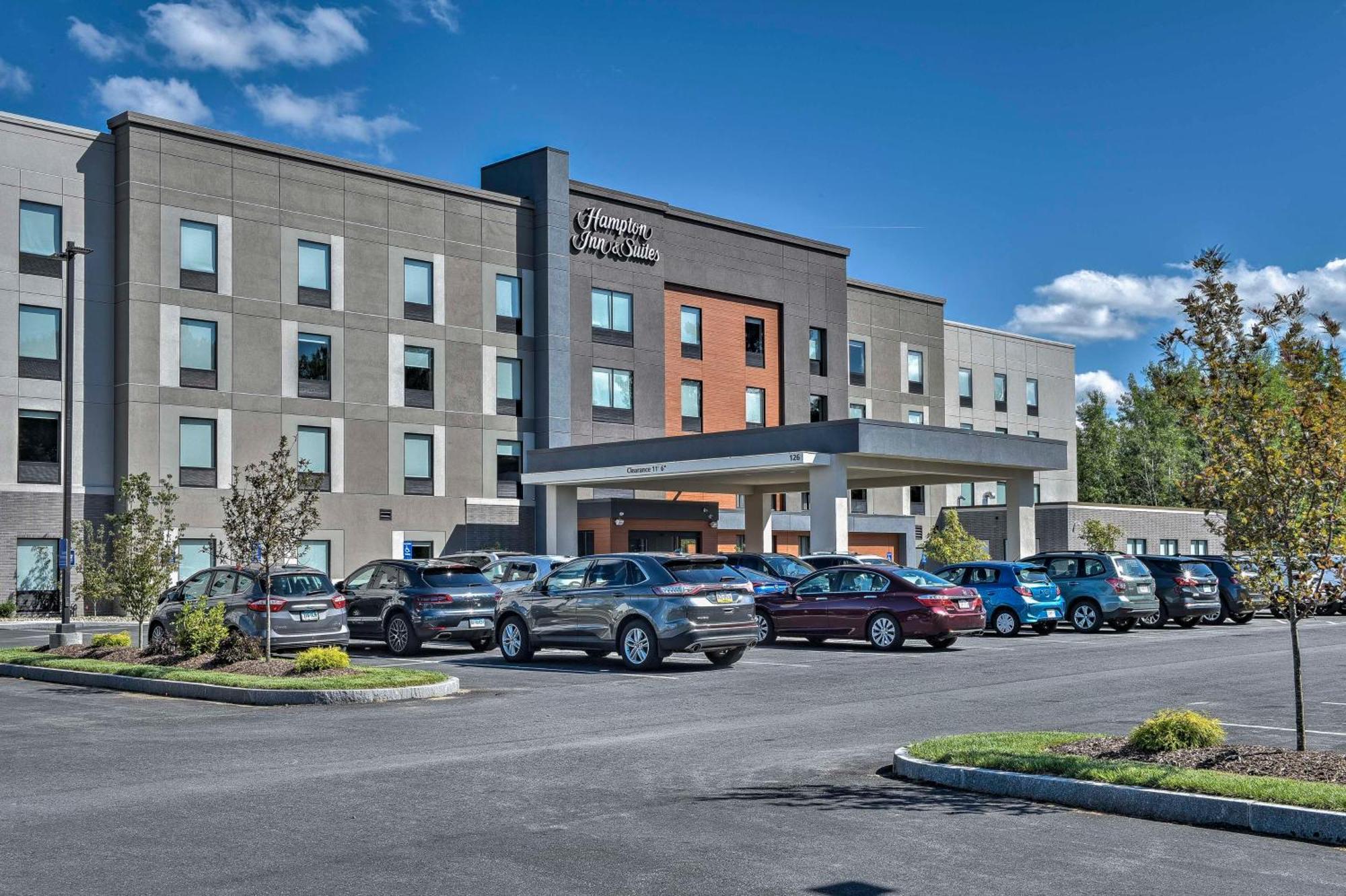 Hampton Inn & Suites Keene Dış mekan fotoğraf